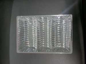 Plateau <span class=keywords><strong>de</strong></span> service à 3 compartiments <span class=keywords><strong>de</strong></span> style buffet, utilisation commerciale, <span class=keywords><strong>plat</strong></span> transparent <span class=keywords><strong>pour</strong></span> bar à salades, condiments et accompagnements, facile à nettoyer et à empiler - Product Image 4