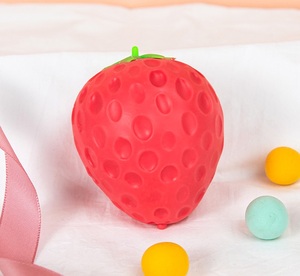 Ventilation and Stress Relief Flour Strawberries Squeezing Fun Fruit Extrusion Toy Soft and Chewy Q-like Stress Relief <strong>Magic</strong> - Product Image 4