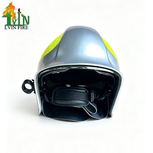 Casques de lutte contre l'incendie intégraux de type EU, couleur argent, design de sécurité Sicro, conformes à la norme EN443, avec lunettes internes. - Product Image 3