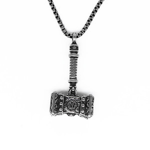 Yunnique – collier avec pendentif marteau Thor, en acier titane, bijoux unisexes à la mode, design géométrique - Product Image 1