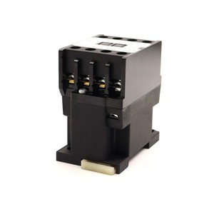 Contactor de Aire Acondicionado WHY GC4-18 3P AC 220-240V 50/60Hz para Uso en Sistemas de Climatización - Product Image 4