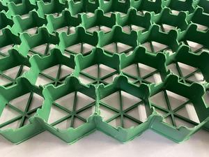 Grilles de gazon en plastique HDPE Sunsbuild, mur de soutènement, allée, contrôle de la boue, parcours de golf, stationnement, pavés perméables, géogrilles de haute qualité - Product Image 4