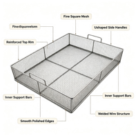 Plateau de rangement rectangulaire en maille d'acier inoxydable 304, durable et flexible, avec poignées latérales, pour l'organisation des armoires de salle de bain et de cuisine