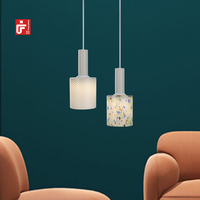 Lampe Suspendue Design d'Éclairage Intérieur Moderne de Style Art Rétro, Décoration de Bar à la Maison, Lustre en Verre Moderne