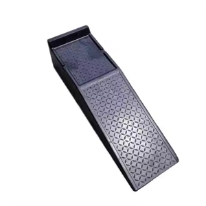 Rampe de trottoir pour bordures enroulables - Product Image 1
