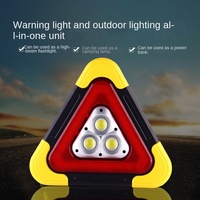 Signalisation triangulaire multifonctionnelle LED pour voiture, alimentée par énergie solaire, en ABS, pour situations d'urgence transfrontalières