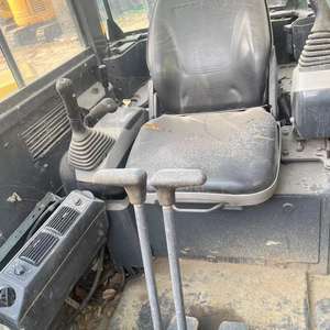 Mini-excavatrice sur chenilles Komatsu PC40 d'occasion, 4 tonnes, composants essentiels : pompe à engrenages, roulement, PLC, rapport et vidéo fournis - Product Image 3