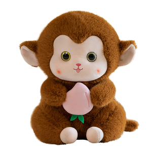 Peluche singe mignon avec une pêche à la main, petite poupée singe, oreiller en peluche, cadeau - Product Image 1