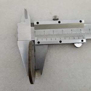 عملة فضية تذكارية غير مُدوَّرة مطلية بالفضة مصنوعة من النحاس بتقنية الصب - Product Image 5