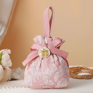 Sacs en flanelle en gros pour cadeaux, sacs fourre-tout pour cadeaux de mariage, sacs à main pour cadeaux d'anniversaire d'enfants, sacs de courses en velours imprimés - Product Image 2