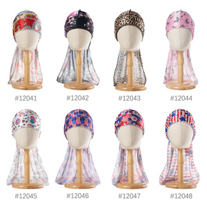 Vente en gros de <span class=keywords><strong>Durag</strong></span> soyeux imprimé à <span class=keywords><strong>motif</strong></span> amibe avec soin des cheveux à longue queue Chapeaux de sport pour hommes et femmes - Product Image 6