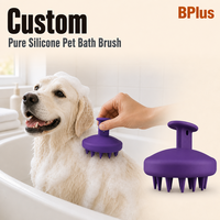 Brosse de bain réutilisable en silicone BPlus pour animaux de compagnie, idéale pour les boutiques, les coffrets cadeaux et les packs de soins pour la vente en gros d'accessoires pour animaux.