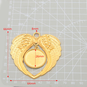 Ornamen Sayap Malaikat Logam Kosong untuk Sublimasi, Bentuk Hati Foto Kustom, Liontin Gantung Pohon Natal, Dekorasi Kenangan DIY, Grosir - Product Image 6
