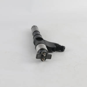 Iniettore Common Rail Diesel Originale HOWO A7 VG1246080051 095000-8011 Nuova Condizione - Product Image 4
