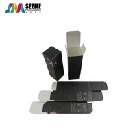 Boîte d'emballage pour rouge à lèvres noir mat, baume à lèvres, gloss à lèvres, boîte en carton pliable avec logo en feuille métallisée personnalisé, matériaux recyclés