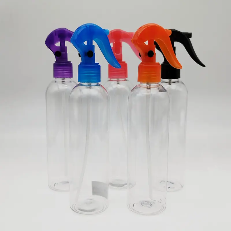 Factory Direct Sales Under sell 8 Unzen Boston Runde PET Sprüh flasche 250ml mit bunter Sprüh pumpe für die Badrein igung