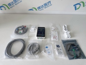 Différents modèles de moniteurs vétérinaires portables Bluetooth DMSM04, moniteur patient vital multiparamètres, moniteur vétérinaire mobile portable - Product Image 3
