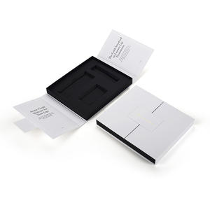 <span class=keywords><strong>Caja</strong></span> de cierre magnético de embalaje monocromático reutilizable con forro antimicrobiano Luxury Unboxing Experience Skincare Gift Box - Product Image 3