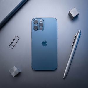 <span class=keywords><strong>iPhone</strong></span> 15 Plus Grado A+ Completamente Sbloccato Telefono 5G Disponibile in Stock Telefono Cellulare Usato 128GB 256GB 512GB - Product Image 4