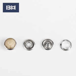 Différentes Tailles De Vêtement Magnétique Accessoire De perle et cristal bouton en métal doré - Product Image 3
