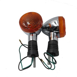 Indicatore di Direzione Anteriore Laterale per Moto Senlight, Compatibile con <span class=keywords><strong>Honda</strong></span> <span class=keywords><strong>Shadow</strong></span> e Suzuki Xf90 - Product Image 2