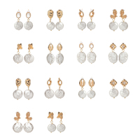 Boucles d'oreilles pendantes en perles de coquillage baroques plaquées or 18 carats pour femmes