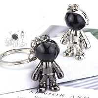 Porte-clés pendentif astronaute tendance, impression UV, moulage sous pression, alliage de zinc personnalisé, cadeau de rentrée scolaire, petit porte-clés de voiture
