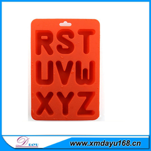 Stampo per Cubetti di Ghiaccio in Silicone a Forma di Lettere dell'Alfabeto Personalizzato per l'Estate - Product Image 5
