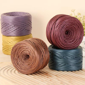 Filato in Pelle Elastica Morbida da 200g, Tinto in Filo, per Lavori a Maglia, Borse all'Uncinetto e Top a Spaghetti - Bestseller - Product Image 1