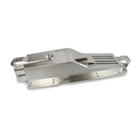 Support structurel usiné CNC sur mesure, plaque fendue, boss fileté, pièces métalliques de précision OEM
