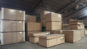 Vente directe d'usine : panneaux MDF E0, panneaux MDF simples 16 mm <span class=keywords><strong>à</strong></span> faible émission <span class=keywords><strong>de</strong></span> formaldéhyde pour meubles - Product Image 6