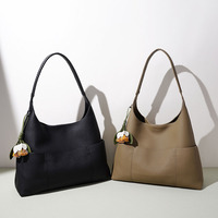 Sac Hobo en Cuir Véritable Grande Capacité, Sac Fourre-tout Souple à Bandoulière, Sac à Main Élégant avec Poignée Tressée, Sac de Shopping pour Femme – Vente en Gros
