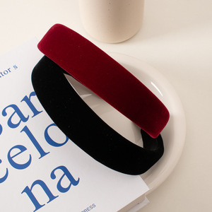 Bandeau rétro en éponge fine en velours rouge vin avec charme féminin, bandeau <span class=keywords><strong>de</strong></span> presse à cheveux noirs pour sortir et bandeau simple - Product Image 5