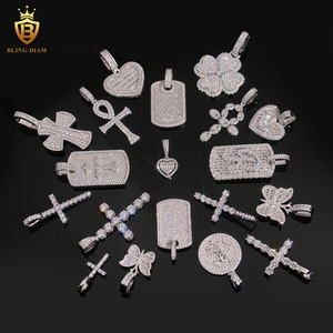 Collezione di Ciondoli Iced Out con Croce, Fiore, Cuore e Dog Tag in Moissanite VVS1 <span class=keywords><strong>D</strong></span> e <span class=keywords><strong>Argento</strong></span> Sterling 925, Vendita all'Ingrosso - Product Image 3