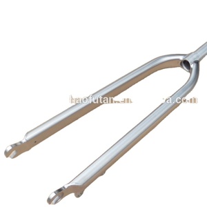 Titane fourche de vélo avec 1-1/8 <span class=keywords><strong>pouces</strong></span> tube de direction s'adapte 700C clcycross <span class=keywords><strong>cadre</strong></span> et <span class=keywords><strong>26</strong></span> <span class=keywords><strong>vtt</strong></span> <span class=keywords><strong>cadre</strong></span> - Product Image 3
