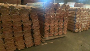 High Quality Meranti <b>Veneer</b> <b>Wood</b> <b>Sheet</b> Rotary Cut Natural <b>Veneer</b> Durable Furniture Aesthetic Interior Applications - Product Image 6