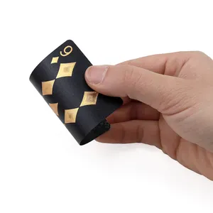 Carte da poker in plastica 100% resistente nero argento personalizzato di alta qualità waterpoof u.s. Carta da gioco per il gioco da tavolo del casinò