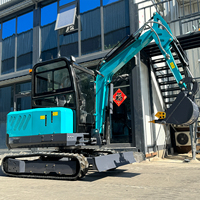 Mini-excavatrice de 3,5 tonnes certifiée EPA Euro5 CE avec pompe hydraulique et boîte de vitesses, chenilles en caoutchouc compactes pour le terrassement domestique et le jardinage