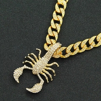 Collier Hip Hop Streetwear pour Homme, Pendentif Scorpion 3D Punk Fashion en Strass Cristal Bling, Chaîne Cubaine Plaqué Or 14K