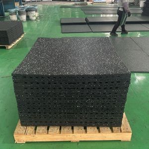 Fabricant direct, carrelage de sol de garage imperméable, anti-vibration, revêtement de sol de salle de sport, carreaux en caoutchouc antidérapants, tapis en caoutchouc pour la remise en forme - Product Image 4