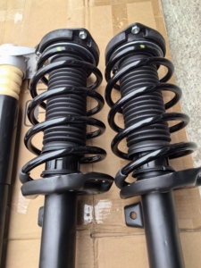 Ammortizzatore per vw <span class=keywords><strong>tiguan</strong></span> 2009 <span class=keywords><strong>tiguan</strong></span> parti per <span class=keywords><strong>volkswagen</strong></span> <span class=keywords><strong>tiguan</strong></span> <span class=keywords><strong>2008</strong></span> sospensioni anteriori - Product Image 3