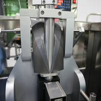 Machine d'emballage automatique pour sachets irréguliers, liquides, sauces, miel, crèmes et cosmétiques