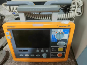 Li24i005a <span class=keywords><strong>5600mAh</strong></span> dụng cụ y tế cung cấp điện có thể sạc lại lithium ion Máy khử rung gói pin - Product Image 4