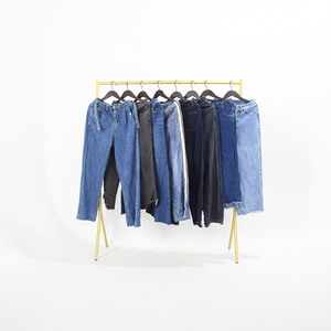 Venta Caliente de Jeans de Pierna Ancha de <span class=keywords><strong>Cuero</strong></span> para <span class=keywords><strong>Mujer</strong></span>, Modelo A08-6, Diseños Variados, Venta al Por Mayor a Granel, Proveedor de Fábrica para Reventa en África - Product Image 1