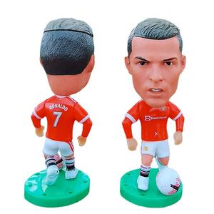 Fútbol C Rode Gea Pogba para Kane <span class=keywords><strong>Neymar</strong></span> Resina hecha a mano Adornos de muñecas de Navidad ecológicos Recuerdos circundantes - Product Image 5
