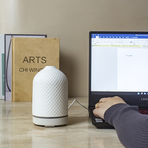 Humidificateur de pierre en céramique électrique portable SCENTCARES humidificateur d'arôme de brume fraîche de 100ml avec diffuseur d'huile essentielle à usage domestique - Product Image 5