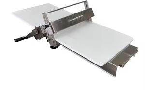 Machine à envelopper <span class=keywords><strong>la</strong></span> pâte manuelle portable et efficace, pâte <span class=keywords><strong>feuilletée</strong></span>, table <span class=keywords><strong>de</strong></span> travail pour croissant, laminoir manuel pour pâtisserie - Product Image 2