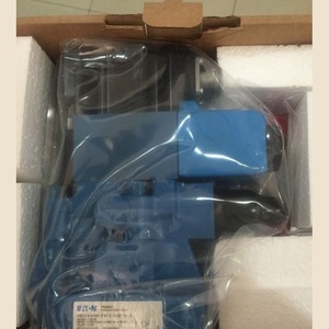 Vanne de réduction de pression Eaton Vickers KXCG6W3303ZMUH110, raccord 1/2 pouce, type aiguille, double action - Product Image 4