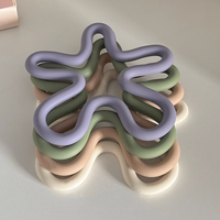 Nouveaux sous-verres en silicone de style nordique, inaltérables, utilisables comme supports géométriques abstraits pour plantes suspendues et sous-verres isolants pour la maison