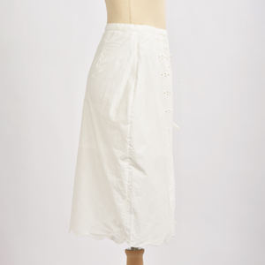 กระโปรงโบฮีเมียนลายดอกไม้ธรรมชาติ ผ้าฝ้าย 100% ระบายอากาศได้ดี คุณภาพพรีเมียมสำหรับผู้หญิง ราคาสุดคุ้ม คุณภาพเยี่ยม - Product Image 2